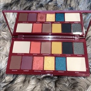 Revolution beautiful darkness pallet